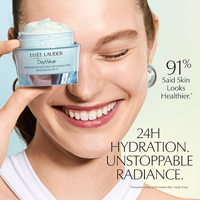 Crema hidratanta pentru ten uscat cu SPF15 DayWear Advanced Multi-Protection