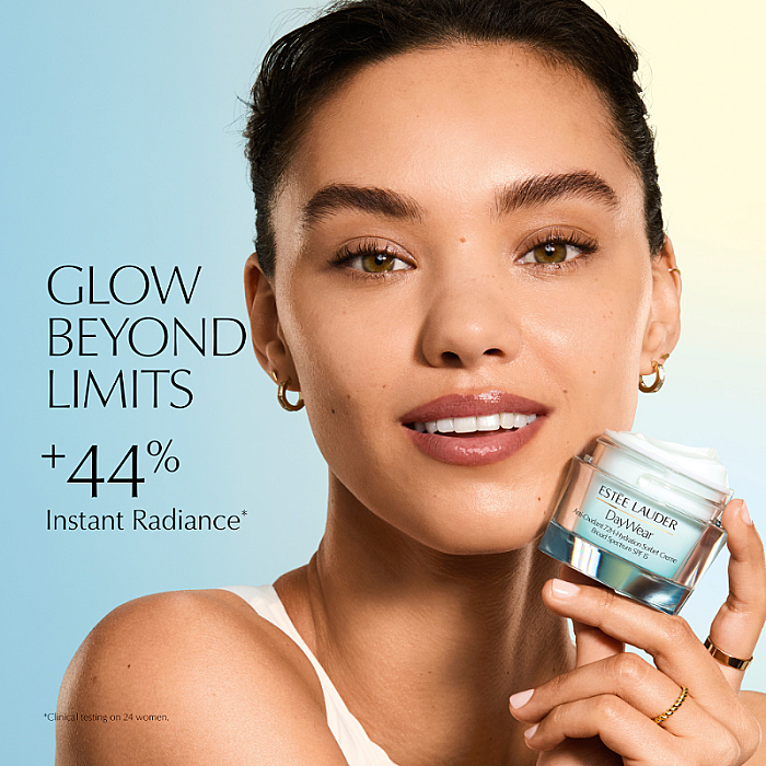 Crema-sorbet hidratanta pentru fata cu SPF15 DayWear 72H-Hydration