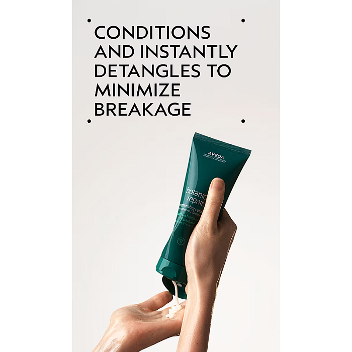 Balsam reparator si fortifiant pentru par deteriorat Botanical Repair Strengthening Conditioner