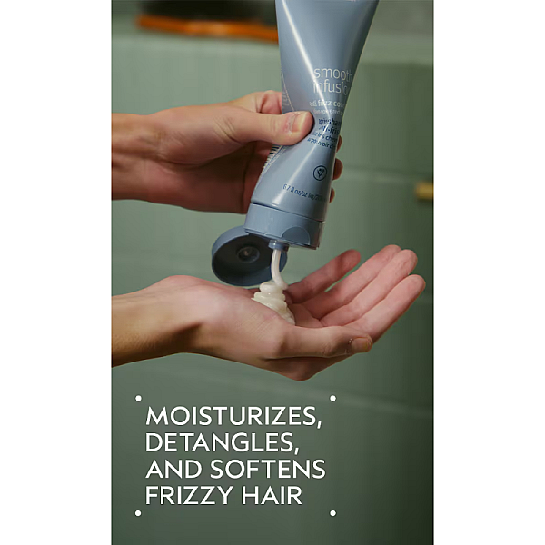 Balsam pentru netezirea parului Smooth Infusion Anti-Frizz Conditioner