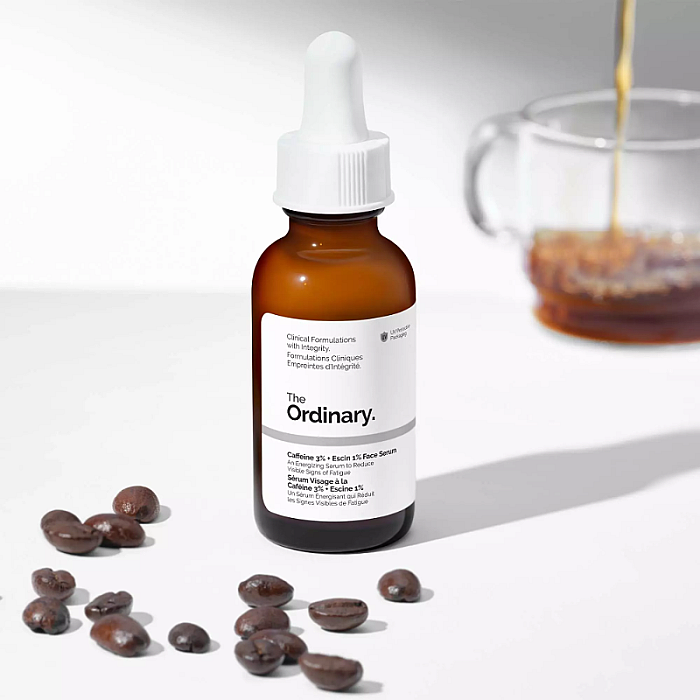Ser facial energizant cu 3% Cafeina + 1% Escina pentru fermitate