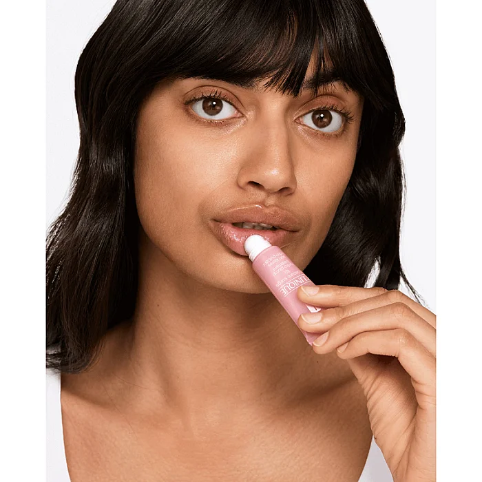 Balsam tratament hidratant pentru buze Moisture Surge Lip Hydro-Plump Treatment