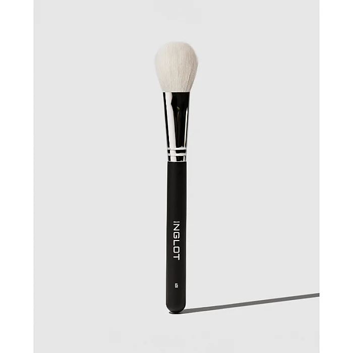 Pensula pentru aplicarea produselor pudra din par de capra 62G