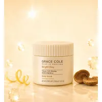 Scrub de corp cu vitamina C si E Bright Day Body Scrub