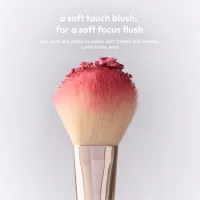 Blush cremos cu efect de blur Soft Touch Buildable Blurring Blush